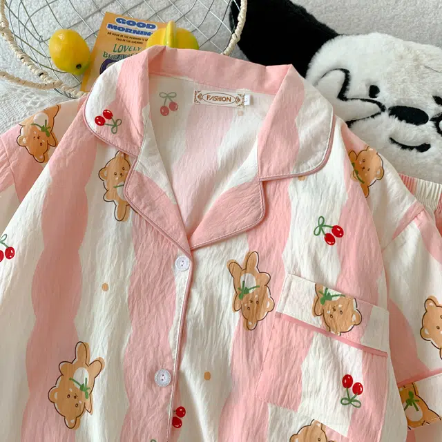 夏芬妍 柔软舒适条纹小熊云朵棉翻领开衫家居服亲肤休闲短袖三件套时尚可外穿睡衣套装 女款