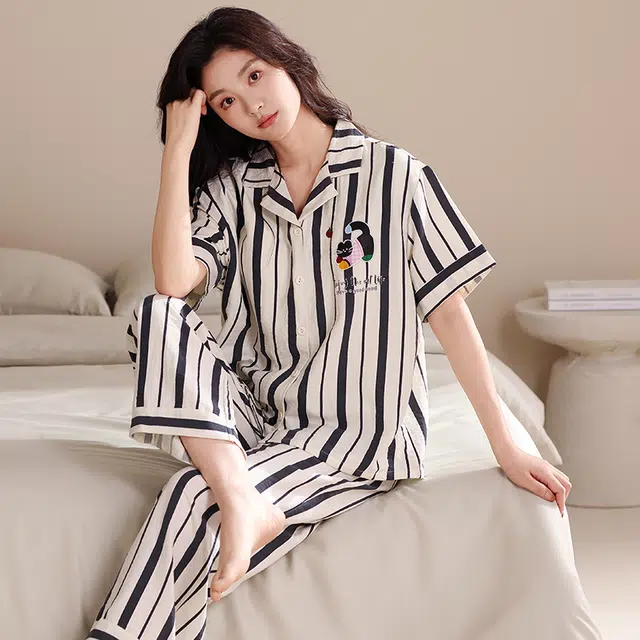 夏芬妍 甜美可爱条纹小猫云朵棉舒适亲肤宽松凉感短袖三件套时尚翻领可外穿家居服睡衣套装 女款 杏色