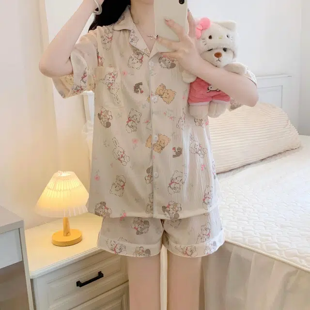 夏芬妍 柔软舒适可爱小猫咪云朵棉翻领开衫家居服亲肤休闲短袖短裤可外穿睡衣套装 女款 杏色