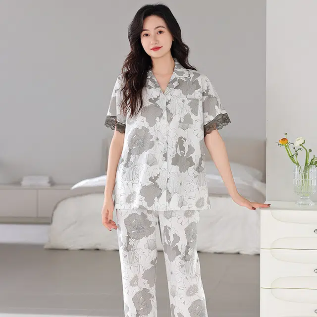 夏芬妍 简约时尚柔软舒适花卉满印翻领家居服亲肤休闲短袖长裤可外穿睡衣套装 女款 灰色