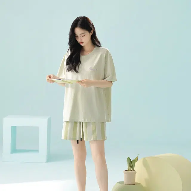 夏芬妍 舒适柔软纯色短袖上衣家居服凉感透气亲肤可外穿三分裤睡衣套装 女款 绿色