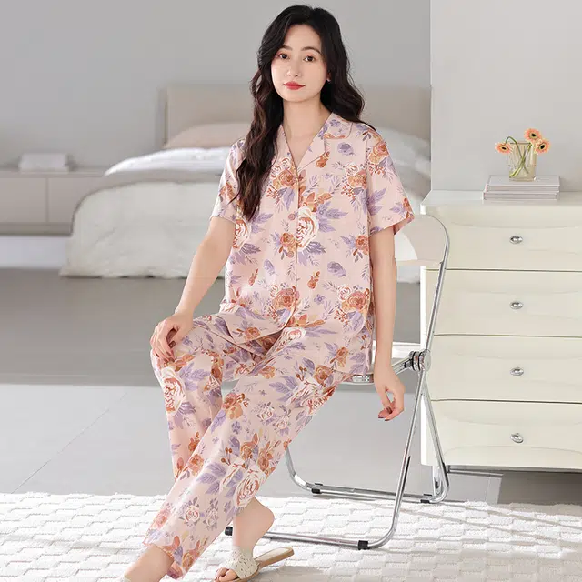 夏芬妍 简约时尚柔软舒适花卉满印翻领家居服亲肤休闲短袖长裤可外穿睡衣套装 女款 粉色