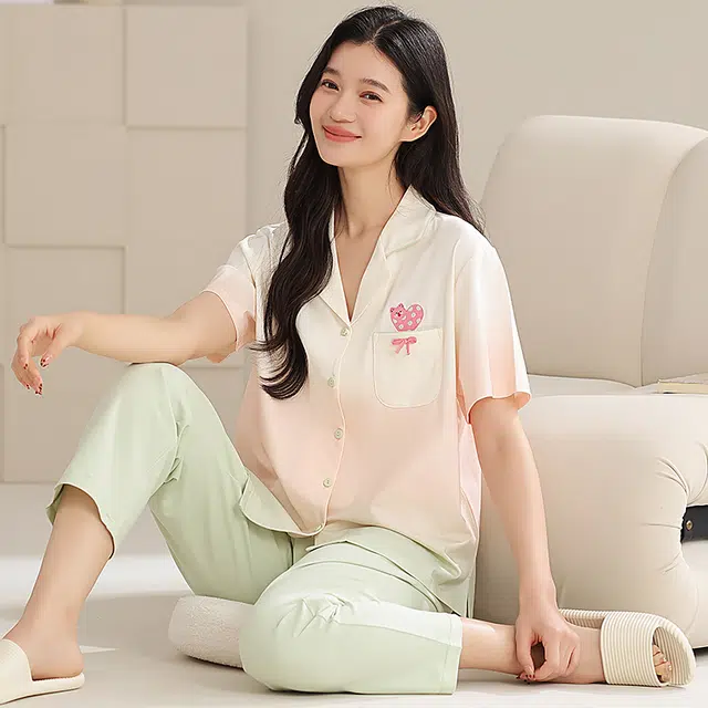 夏芬妍 时尚柔软亲肤爱心渐变色翻领开衫家居服简约休闲舒适短袖长裤可外穿睡衣套装 女款 渐变绿