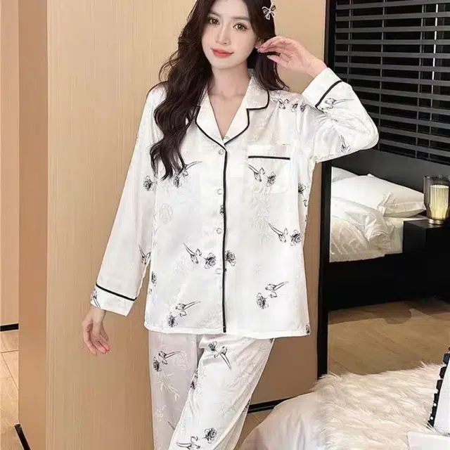 夏芬妍 简约休闲翻领家居服舒适亲肤长袖长裤可外穿睡衣套装 女款 白色