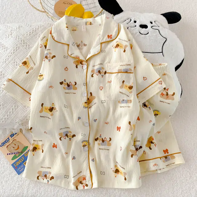 夏芬妍 柔软舒适欢乐腊肠狗云朵棉翻领开衫家居服亲肤休闲短袖短裤可外穿睡衣套装 女款 杏色