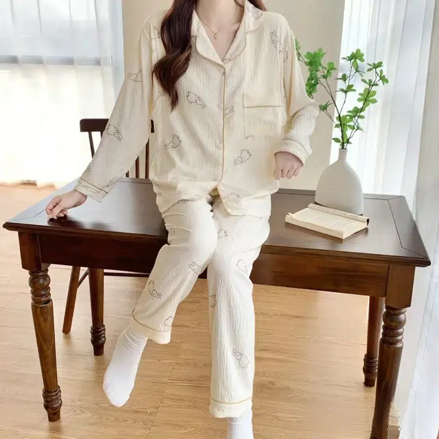 夏芬妍 柔软舒适开衫亲肤休闲长袖长裤可外穿家居服睡衣套装 女款 礼盒装 杏色