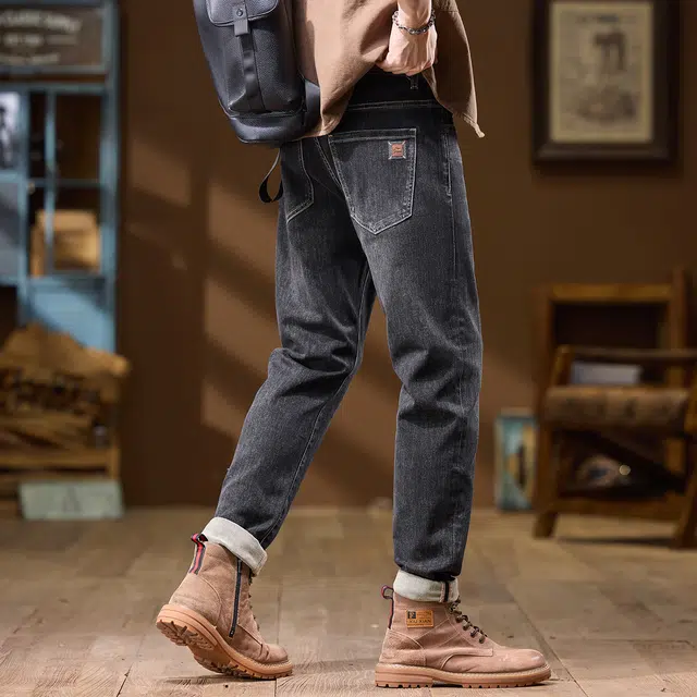 潮人榜 秋季美式高端刺绣柔软舒适男士长裤子修身小脚潮牌百搭痞帅休闲潮流时尚牛仔裤 男款