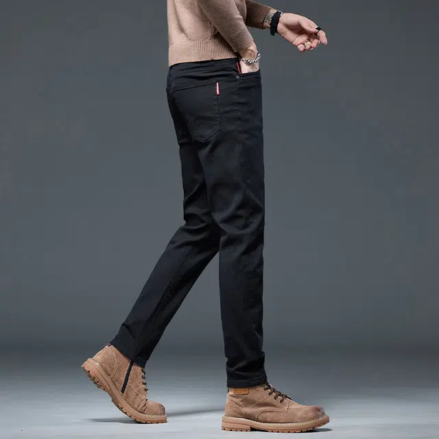 潮人榜 秋冬季高端潮牌复古修身小直筒痞帅男士长裤子韩版潮流百搭休闲弹力显高显瘦通勤轻奢高品质黑色牛仔裤 男款