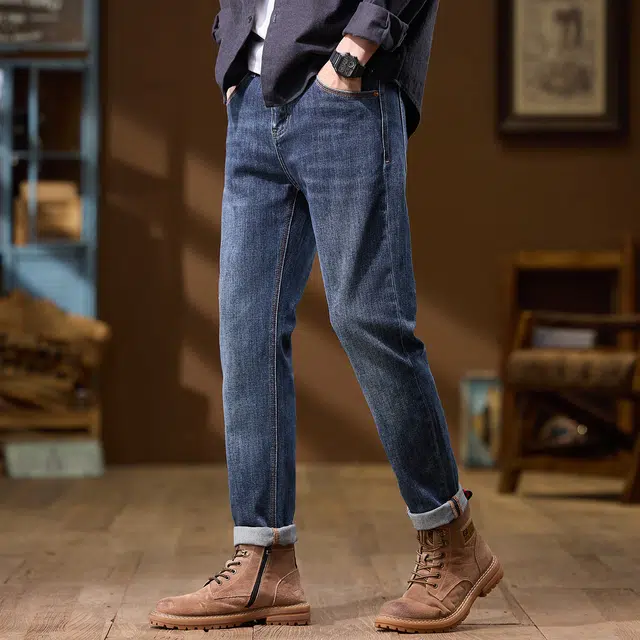 潮人榜 秋冬季美式高端刺绣复古男士长裤子修身小直筒潮牌百搭痞帅休闲潮流时尚柔软轻商务高品质牛仔裤 男款