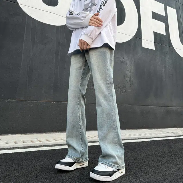220XAFB