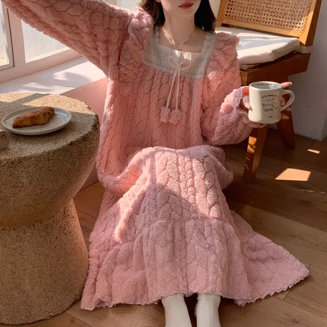 顶瓜瓜 珊瑚绒保暖加绒加厚公主风简约纯色长袖休闲家居服睡裙 女款