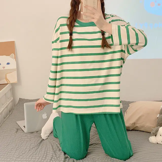 顶瓜瓜 条纹图案设计圆领简约舒适可外穿家居服睡衣套装 女款