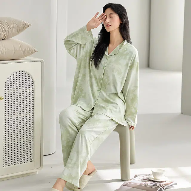 顶瓜瓜 简约开衫舒适休闲风长袖翻领设计家居服睡衣套装 女款