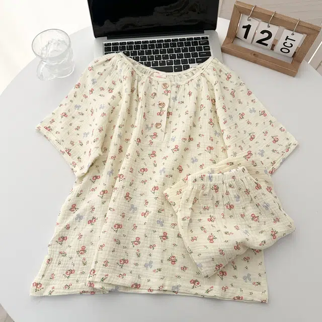 顶瓜瓜 夏季女透气舒适休闲短袖简约款式家居服睡衣套装 女款