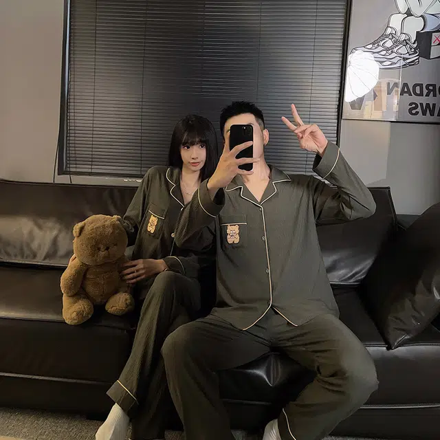 顶瓜瓜 长袖长裤翻领开衫简约卡通小熊休闲舒适两件套家居服睡衣套装 男女同款