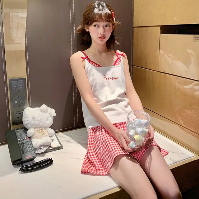 顶瓜瓜 家居休闲轻盈简约设计可外穿吊带服睡衣礼盒 女款