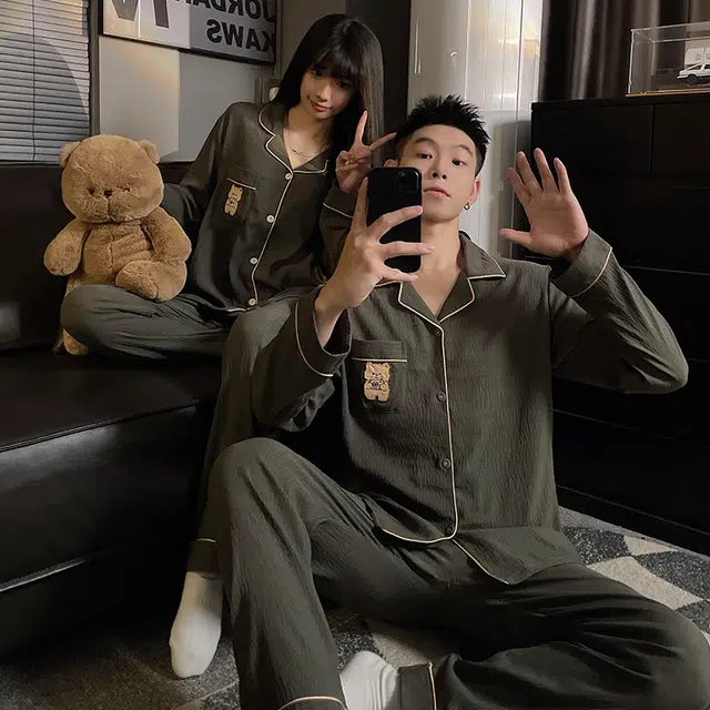 顶瓜瓜 长袖长裤翻领开衫简约卡通小熊休闲舒适两件套家居服睡衣套装 男女同款
