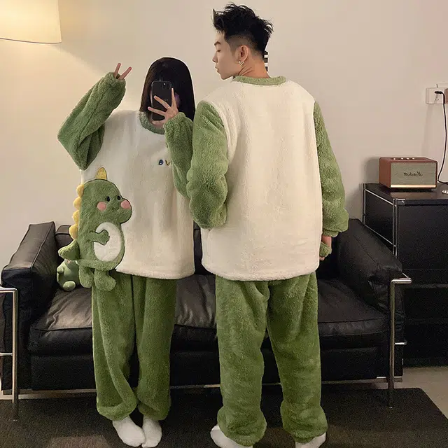 顶瓜瓜 圆领卡通小恐龙时尚甜美风珊瑚绒加绒加保暖休闲舒适冬季家居服睡衣套装 男女同款