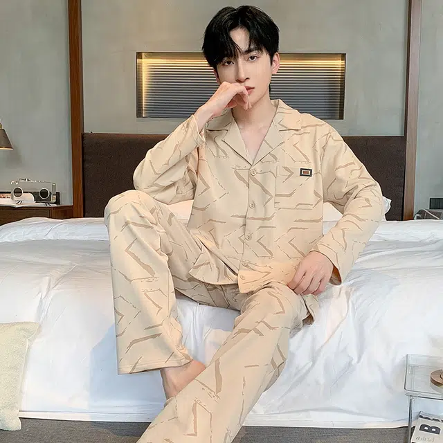 顶瓜瓜 简约风格翻领设计开衫舒适轻松可外穿家居服长袖长裤睡衣套装 男款