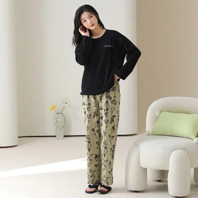 顶瓜瓜 简约舒适纯棉面料带胸垫可外穿家居服睡衣套装 女款