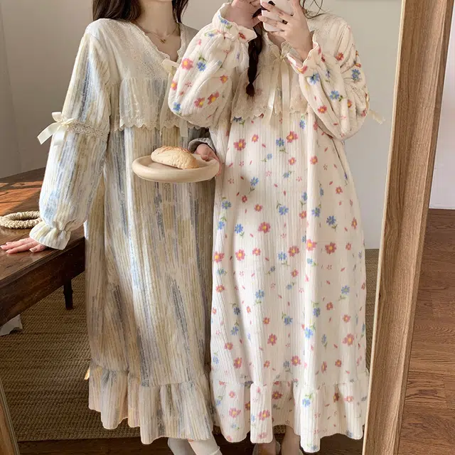 顶瓜瓜 珊瑚绒保暖加绒加厚公主风碎花满印长袖休闲家居服睡裙 女款