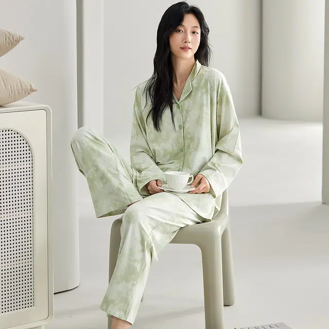 顶瓜瓜 简约开衫舒适休闲风长袖翻领设计家居服睡衣套装 女款