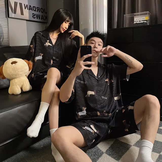 顶瓜瓜 冰丝短袖短裤冰凉感休闲舒适卡通腊肠狗花边情侣家居服睡衣套装 男女同款