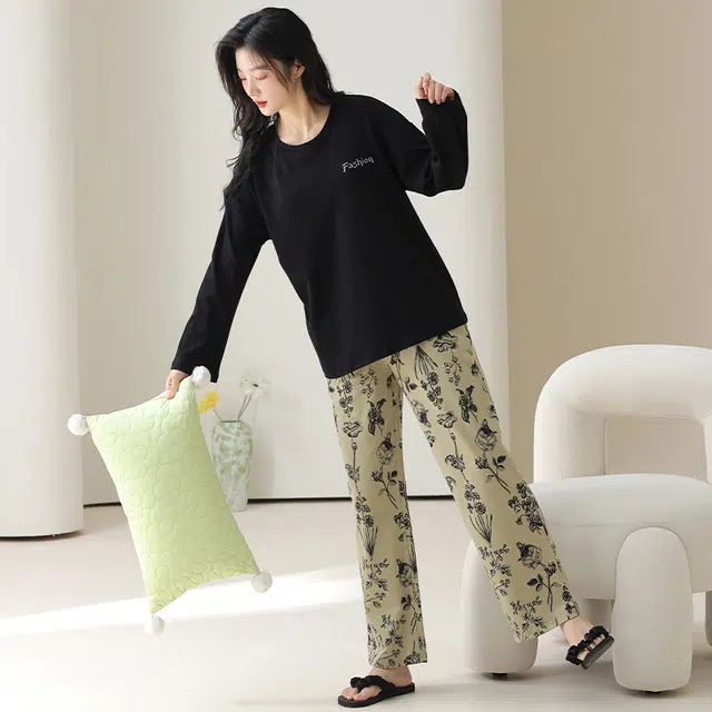 顶瓜瓜 简约舒适纯棉面料带胸垫可外穿家居服睡衣套装 女款