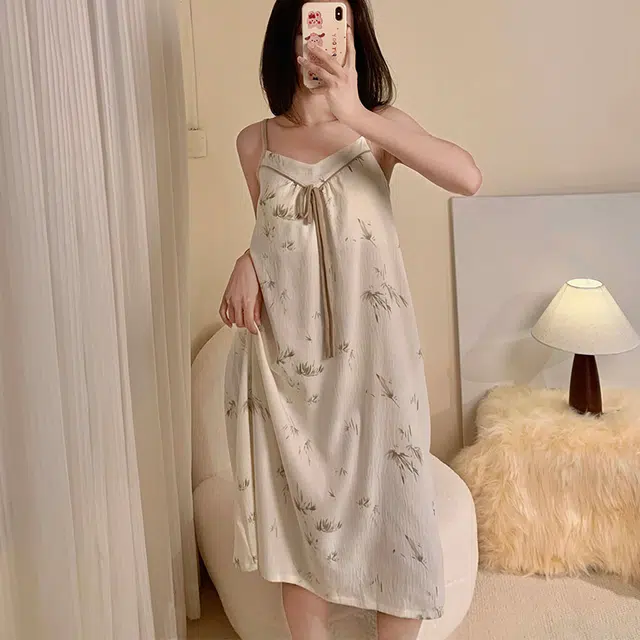 顶瓜瓜 云朵棉带胸垫性感吊带长裙套头简约舒适竹叶休闲家居服夏季睡裙 女款