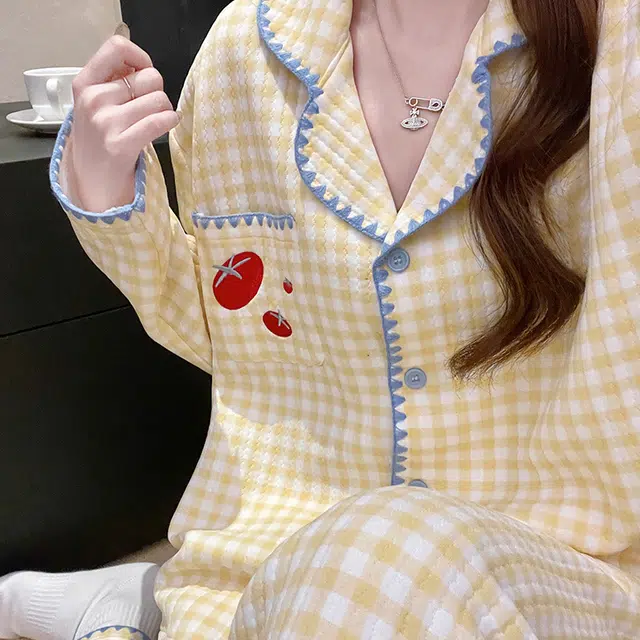 顶瓜瓜 空气夹层保暖加厚甜美格子纯色翻领开衫长袖长裤休闲家居服秋冬季睡衣套装 女款