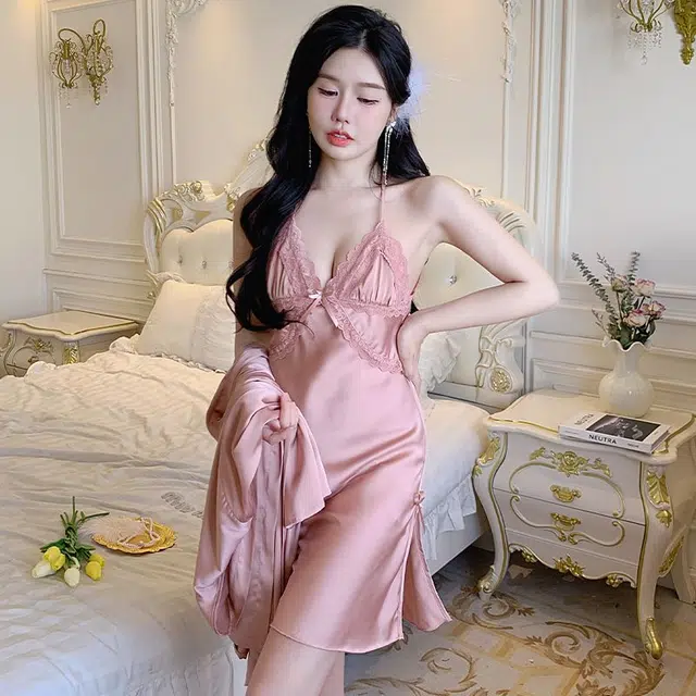 顶瓜瓜 粉色冰丝面料简约舒适带胸垫可外穿睡衣套装 女款
