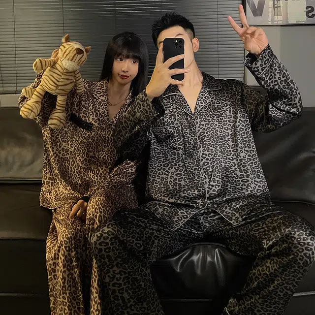顶瓜瓜 冰丝长袖长裤翻领开衫纯色豹纹休闲情侣家居服秋冬季睡衣套装 男女同款