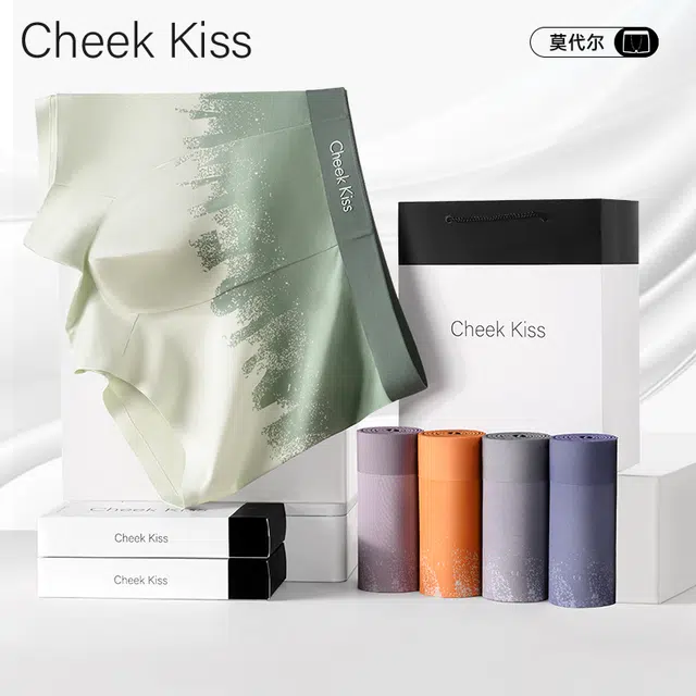 cheekkiss 3