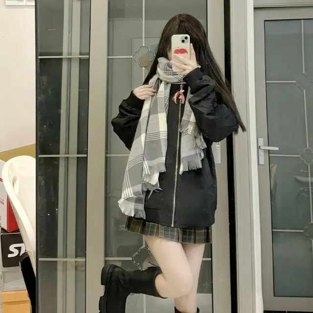 俞兆林 高级感格子披肩时尚百搭保暖  绒线围巾 男女同款情侣款