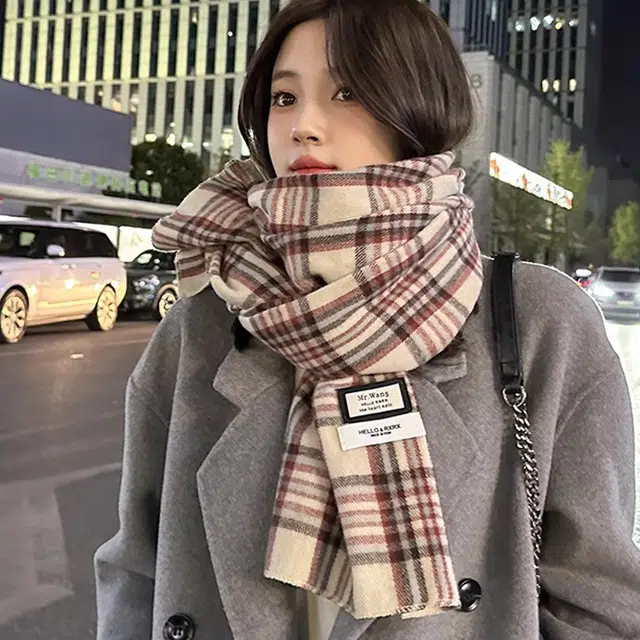俞兆林 格纹软糯仿羊绒保暖百搭披肩两用 绒线围巾  男女同款情侣款