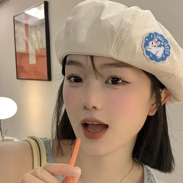 俞兆林 日系可爱甜美卡通兔子贴布夏季薄款透气百搭显脸小画家 腈纶 贝雷帽 女款