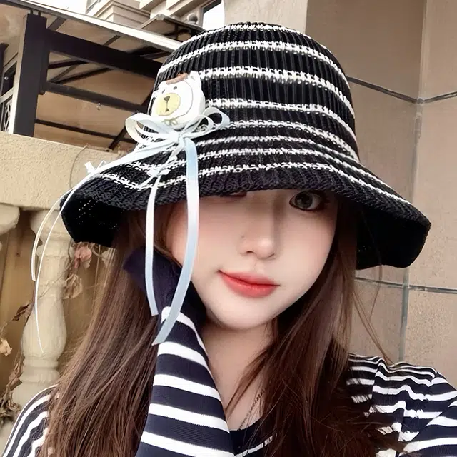 俞兆林 拉菲草编甜美可爱蝴蝶结小熊条纹太阳帽春夏季户外出游防晒遮阳透气百搭显脸草帽小盆帽 腈纶 渔夫帽 男女同款情侣款