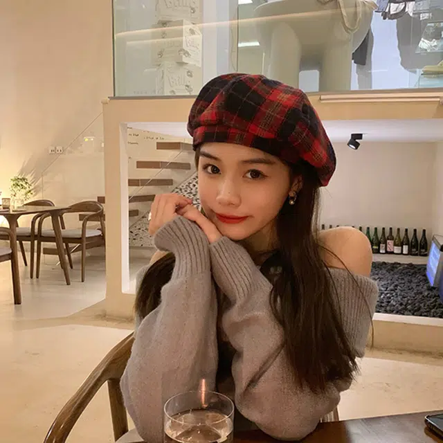 俞兆林 格纹针织 红色氛围感画家帽 涤纶 贝雷帽 女款
