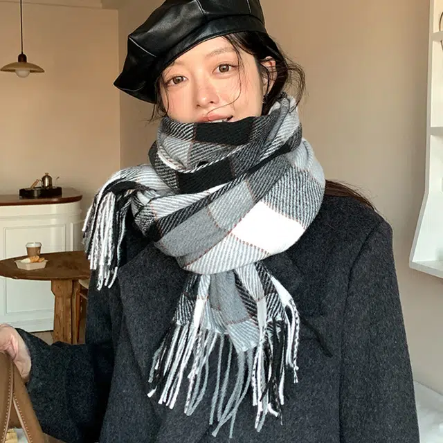 俞兆林 韩系秋冬氛围感加大加厚保暖格纹流苏 绒线围巾  男女同款情侣款