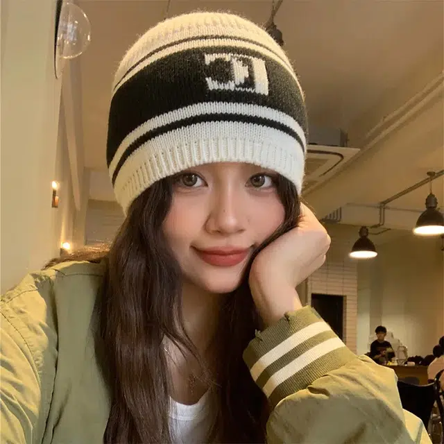 俞兆林  秋冬日系显脸小保暖针织百搭 腈纶 绒线帽 男女同款情侣款