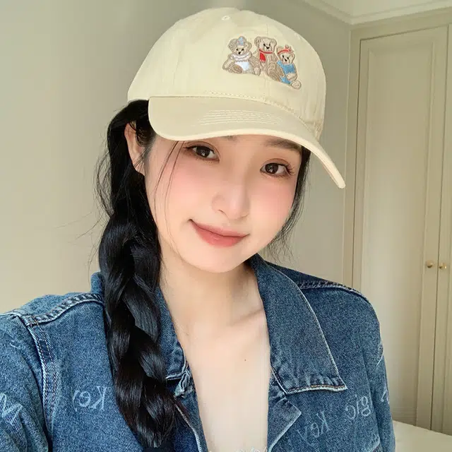 俞兆林 甜美可爱卡通小熊刺绣软顶户外出游时尚潮流百搭大头围显脸小 棉 鸭舌帽 男女同款情侣款