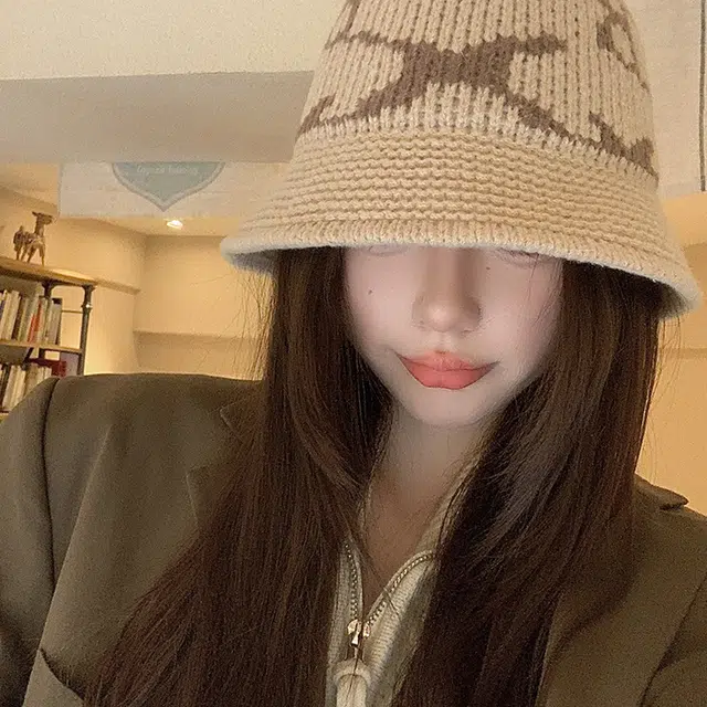 俞兆林 秋冬时尚拼色保暖防风简约百搭 腈纶 绒线帽 女款 黑色