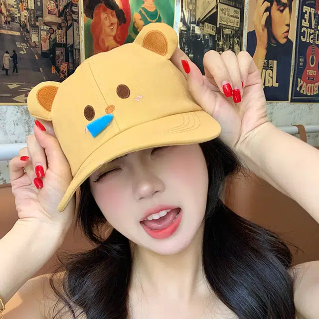 俞兆林 可爱卡通鼻涕小狗小熊小猪立体刺绣萌趣户外出行简约运动防晒遮阳时尚潮流休闲百搭大头围显脸小 棉 鸭舌帽 男女同款情侣款