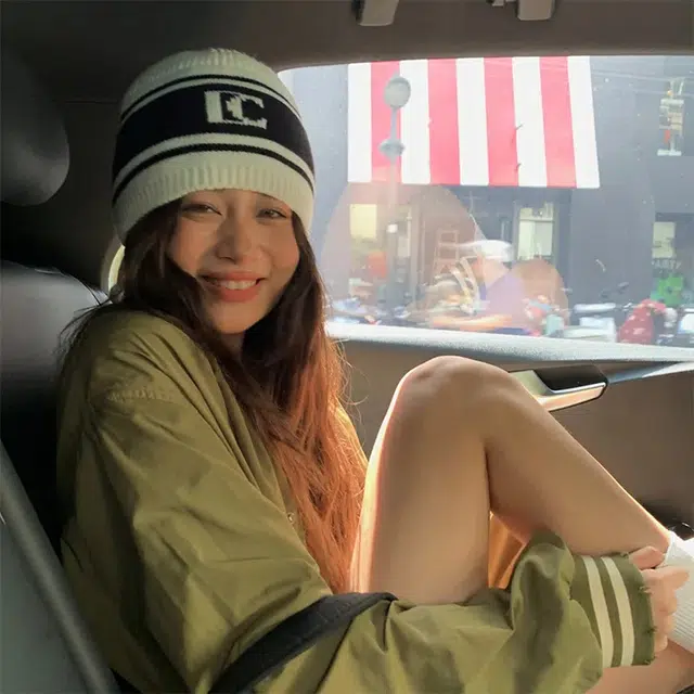 俞兆林  秋冬日系显脸小保暖针织百搭 腈纶 绒线帽 男女同款情侣款