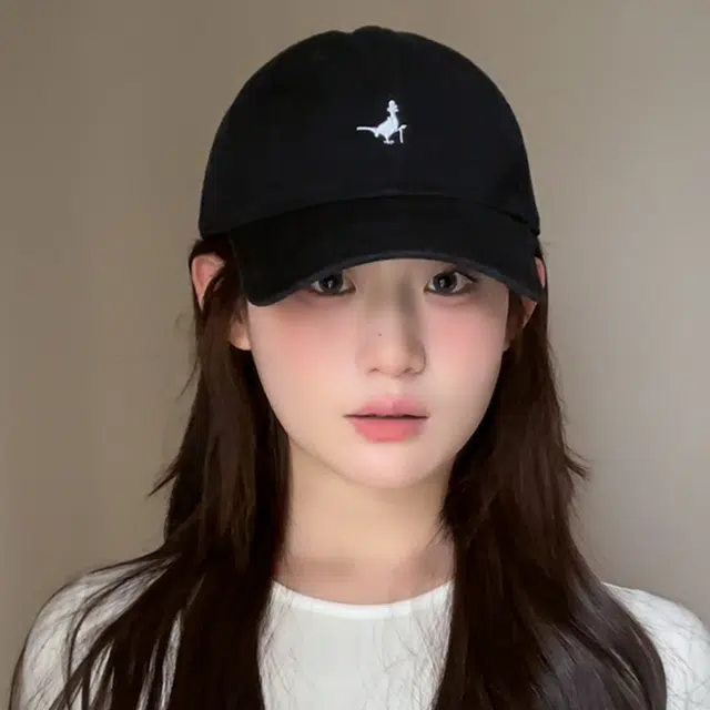 俞兆林 春夏季休闲简约动物刺绣纯色软顶棒球帽户外出行防晒遮阳时尚潮流百搭大头围显脸小 棉 鸭舌帽 男女同款情侣款