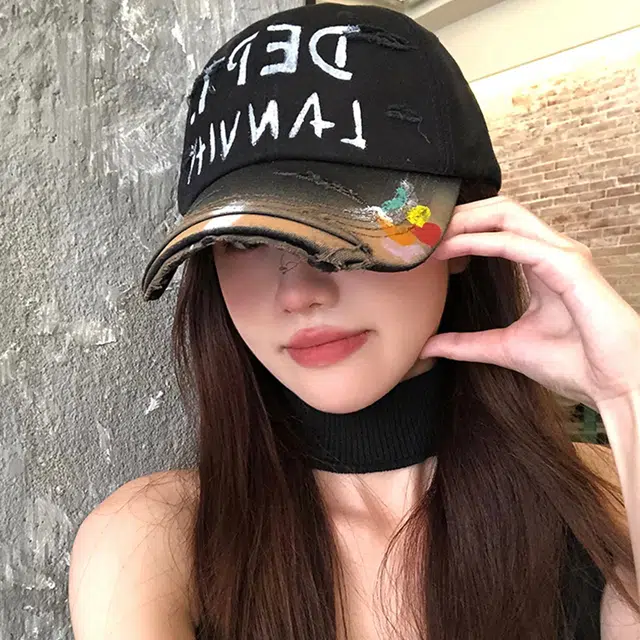 俞兆林 美式嘻哈破洞街头涂鸦软顶户外出游防晒遮阳时尚潮流百搭学生大头围显脸小 棉 鸭舌帽 男女同款情侣款
