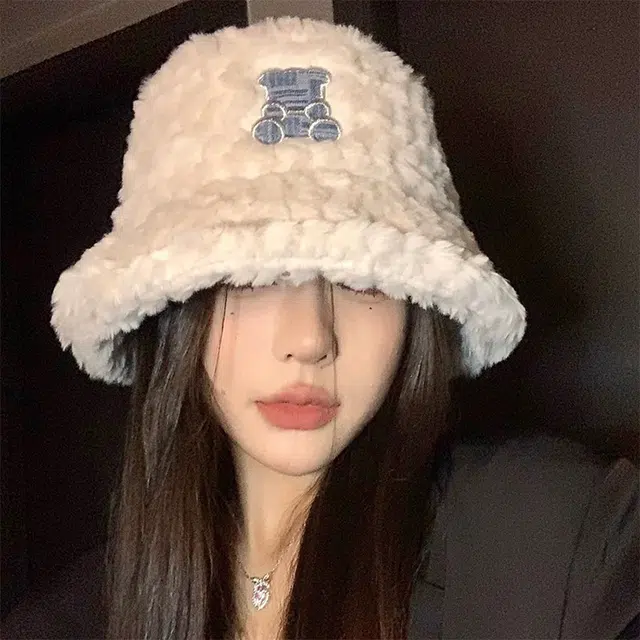 俞兆林 小熊显脸小保暖 腈纶 渔夫帽 男女同款情侣款