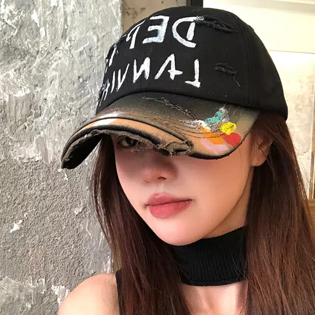 俞兆林 美式嘻哈破洞街头涂鸦软顶户外出游防晒遮阳时尚潮流百搭学生大头围显脸小 棉 鸭舌帽 男女同款情侣款