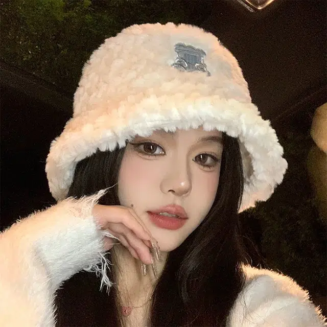 俞兆林 小熊显脸小保暖 腈纶 渔夫帽 男女同款情侣款