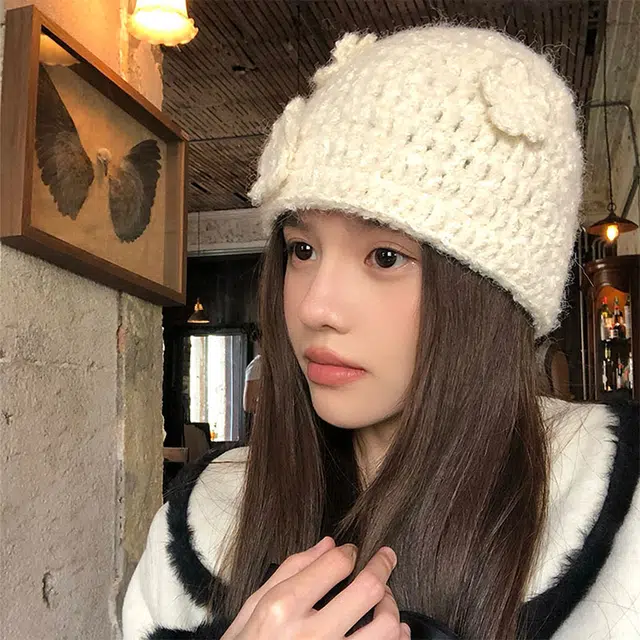 俞兆林 立体花朵毛线秋冬甜美可爱保暖护耳针织帽显脸小包头冷帽 腈纶 绒线帽  男女同款情侣款